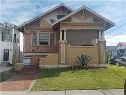 Pre-foreclosure in  PENISTON ST New Orleans, LA 70115