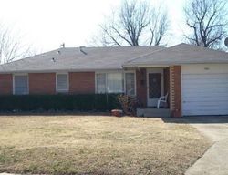 Pre-foreclosure in  LINWOOD ST Ponca City, OK 74601