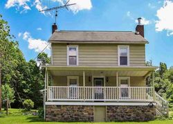 Pre-foreclosure Listing in MOUNT HOPE RD FAIRFIELD, PA 17320