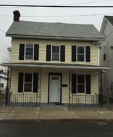 Pre-foreclosure in  RINGGOLD ST Waynesboro, PA 17268