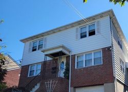 Pre-foreclosure in  FAIRVIEW AVE White Plains, NY 10603