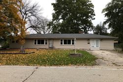  N Burchard Dr, Decatur IL