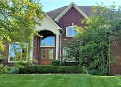 Pre-foreclosure Listing in BOLDERWOOD LN CARMEL, IN 46032