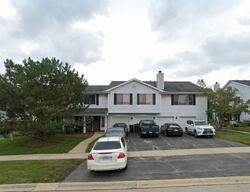 Pre-foreclosure in  KNOTTINGHAM CIR APT B Darien, IL 60561