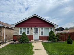 Pre-foreclosure in  S 53RD AVE Cicero, IL 60804