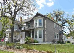  E 14th St, Davenport IA