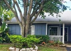 Pre-foreclosure in  SW 143RD CT Miami, FL 33186