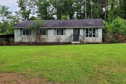 Pre-foreclosure Listing in HIGHWAY 43 SILVER CREEK, MS 39663