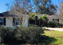 Pre-foreclosure in  NW 12TH ST Carrabelle, FL 32322