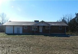 Pre-foreclosure Listing in AIRPORT RD BONNE TERRE, MO 63628