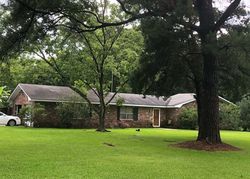 Pre-foreclosure in  FAIRFIELD RD Mobile, AL 36605