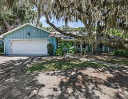 Pre-foreclosure in  W CROOKED LAKE PL Eustis, FL 32726