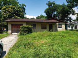 Pre-foreclosure in  SIPES AVE Sanford, FL 32771