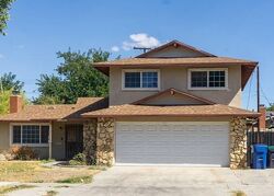  Gadsden Ave, Lancaster CA