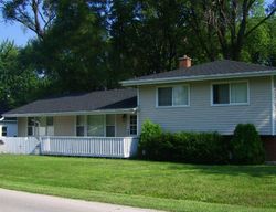 Pre-foreclosure in  N ELMWOOD AVE Wood Dale, IL 60191