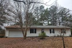 Pre-foreclosure Listing in WATERBROOK DR YORK, SC 29745