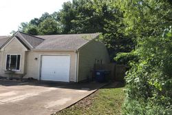 Pre-foreclosure Listing in KINGS RIDGE DR NEWPORT NEWS, VA 23608