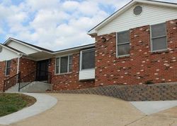 Pre-foreclosure in  YAEGER RD Saint Louis, MO 63129
