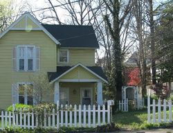 Pre-foreclosure Listing in MULBERRY AVE FAYETTEVILLE, TN 37334