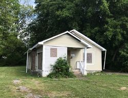 Pre-foreclosure Listing in WATERHOUSE ST CHATTANOOGA, TN 37412