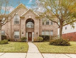 Pre-foreclosure in  ARROWHEAD CREEK LN Pearland, TX 77581