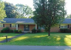 Pre-foreclosure Listing in JOHNSON CIR HENDERSON, TN 38340