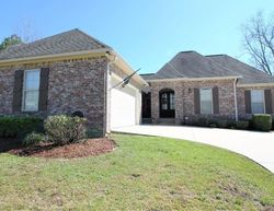 Pre-foreclosure in  WOODSIDE Hattiesburg, MS 39402