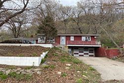 Pre-foreclosure in  LIPINSKI LN Fountain City, WI 54629