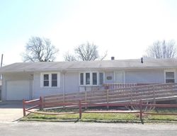 Pre-foreclosure Listing in PENNELWOOD DR TOLEDO, OH 43614