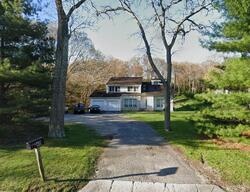 Pre-foreclosure in  DALY RD East Northport, NY 11731