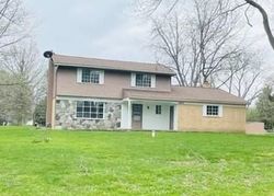  Karen Dr, Howell MI