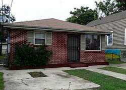 Pre-foreclosure Listing in BURGUNDY ST NEW ORLEANS, LA 70117