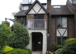 Pre-foreclosure Listing in VALLEY RD APT D11 CLIFTON, NJ 07013
