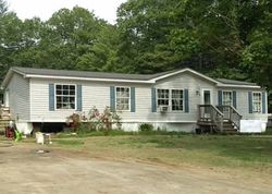 Pre-foreclosure Listing in MILL POND RD EPPING, NH 03042