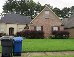 Pre-foreclosure in  HAYDEN DR Shreveport, LA 71106