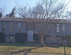 Pre-foreclosure Listing in LINSTEAD RD LOUISVILLE, KY 40228