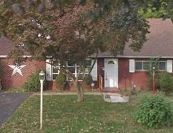 Pre-foreclosure Listing in WOGAN RD YORK, PA 17404