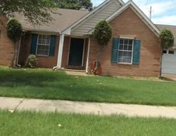 Pre-foreclosure in  APPLING CREST DR Memphis, TN 38133