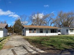 Pre-foreclosure Listing in SAINT BARBARA LN EAST SAINT LOUIS, IL 62206