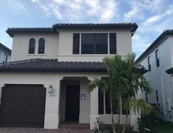  W 98th Pl, Hialeah FL