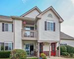 Pre-foreclosure Listing in PEWAUKEE RD UNIT G PEWAUKEE, WI 53072