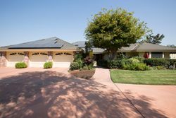  W Prospect Dr, Visalia CA