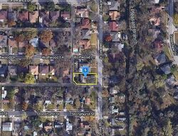 Pre-foreclosure in  OAK HILL CIR Dallas, TX 75217