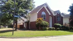 Pre-foreclosure Listing in PINWOOD CIR ARLINGTON, TX 76001