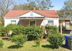 Pre-foreclosure Listing in HOTTINGER AVE NORTH CHARLESTON, SC 29405