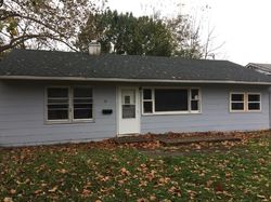 Pre-foreclosure Listing in LOUISE LN EAST SAINT LOUIS, IL 62206