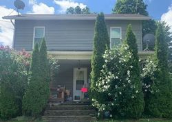 Pre-foreclosure Listing in PARK AVE WARREN, PA 16365