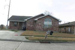 Pre-foreclosure Listing in DOGWOOD DR NEW ORLEANS, LA 70126