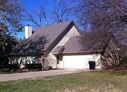 Pre-foreclosure in  ROLLING MDW Noble, OK 73068