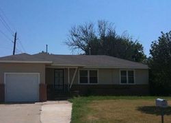 Pre-foreclosure Listing in NW 24TH ST LAWTON, OK 73505